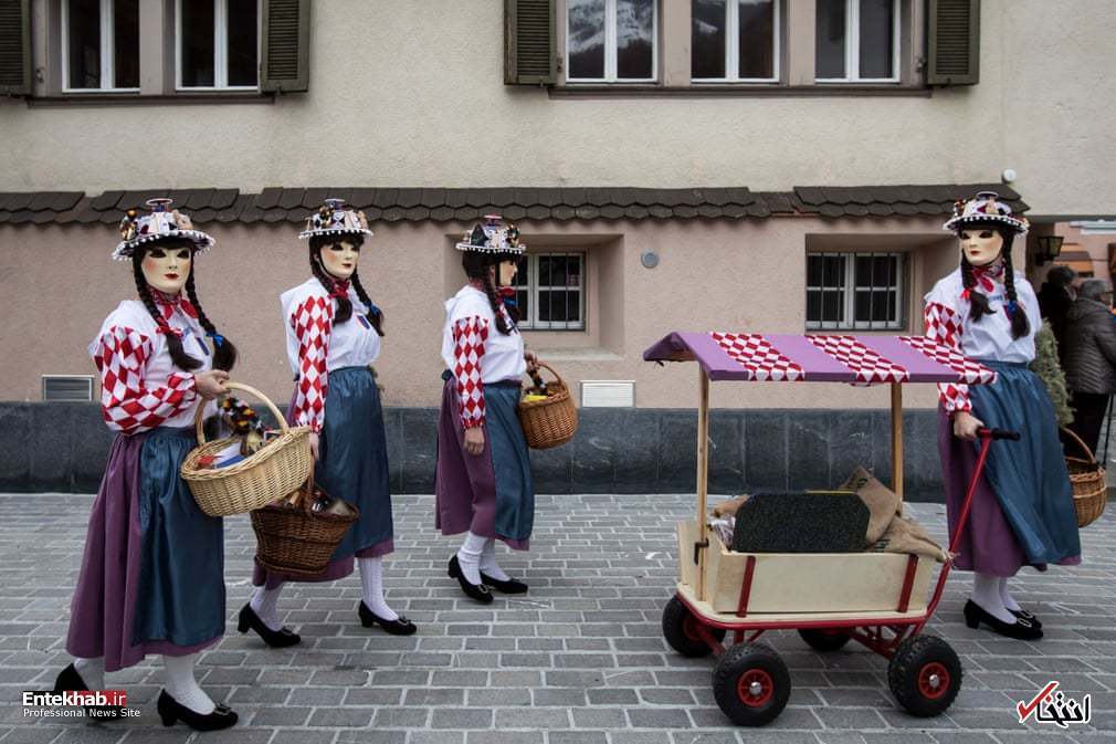 عکس/ زنان در یک کارناوال در سوئیس