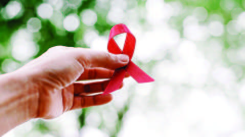 مدیر مرکز تحقیقات ایدز کشور: فکرش را هم نمی‌کردند HIV مثبت باشند