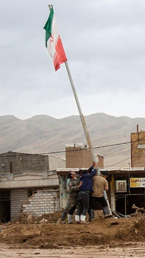 عکس/ همه برای ایران