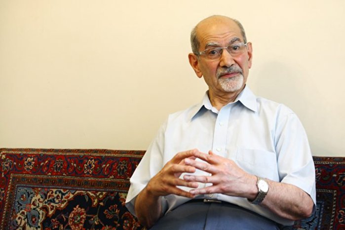 تمام قرائن در تیرماه ۵۹ نشان از ظهور خشونت در جامعه داشت