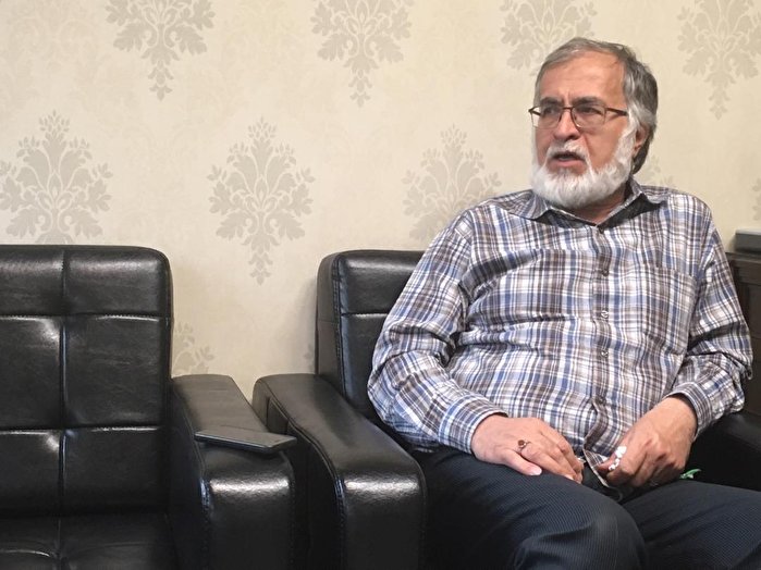 احمدینژاد رجل سیاسی نبود