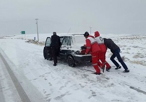 امداد رسانی به ۹۳ نفر گرفتار در کولاک در ۳ شهرستان آذربایجان غربی