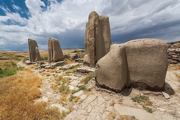 محوطه تاریخی حسنلو مرمت و ساماندهی می‌شود