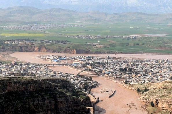 جمع آوری چادر‌های سیل‌زدگان گمیشانی در گلستان