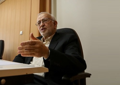 مرتضی نبوی: مبنای انقلاب اسلامی اقتصادی نبود/ شاه هیچ نقشی در مرجعیت امام خمینی نداشت