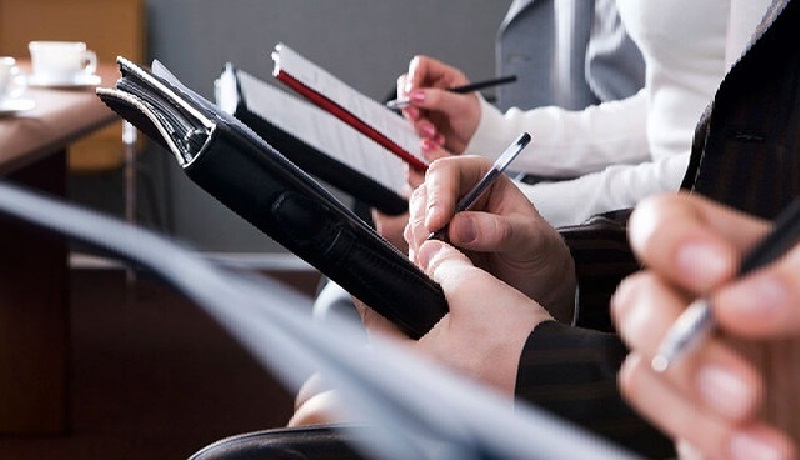 نقش رسانه‌ها در مدیریت بحران کرونا کلیدی است / دولت سریعا یارانه رسانه‌ها را واریز کند