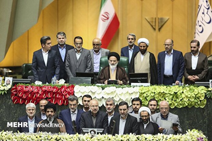 همه مردان هیئت رئیسه: قالیباف، پایداری، احمدینژادیها و تبریز!