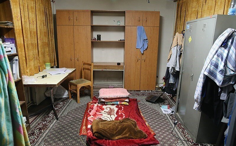 کف‌خوابی دانشجویان خوابگاهی در دانشگاه‌های معتبر ایران