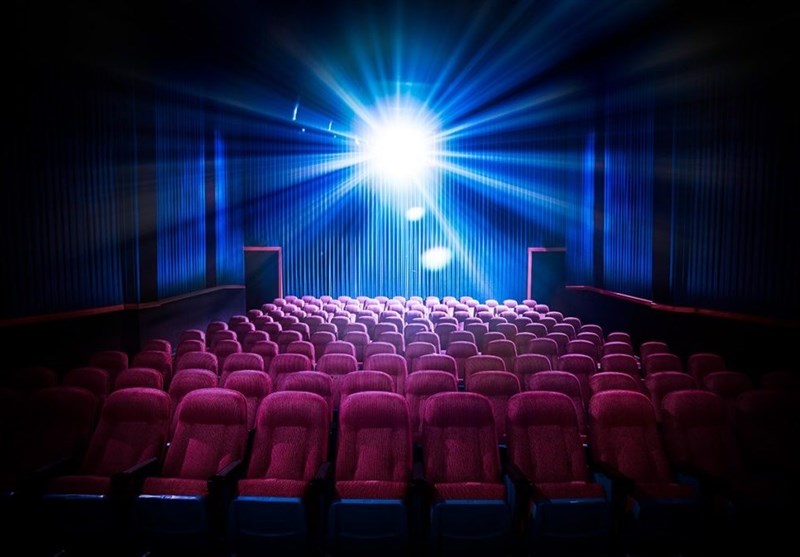 سینمای ایران نباید از اکران فیلم‌های خارجی محروم شود