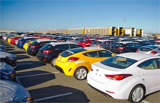 چرا خبری از خودروهای وارداتی در بورس کالا نیست؟ چرا خبری از خودروهای وارداتی در بورس کالا نیست؟