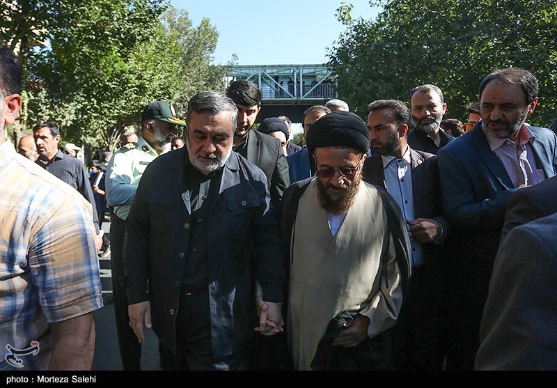 مراسم تشییع آیت‌الله ناصری/ گزارش تصویری