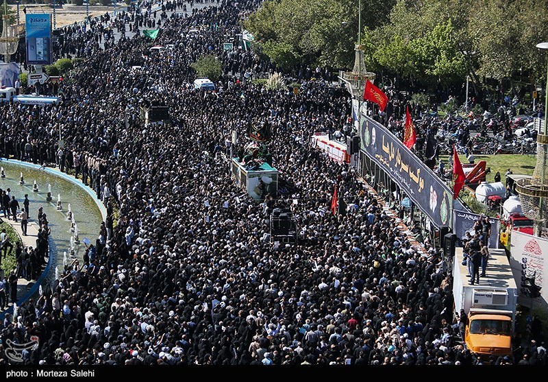 مراسم تشییع آیت‌الله ناصری/ گزارش تصویری