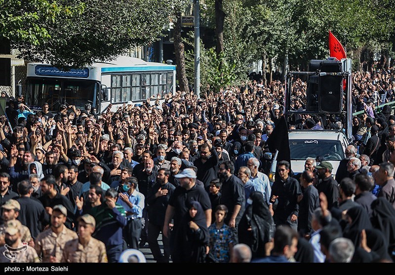 مراسم تشییع آیت‌الله ناصری/ گزارش تصویری