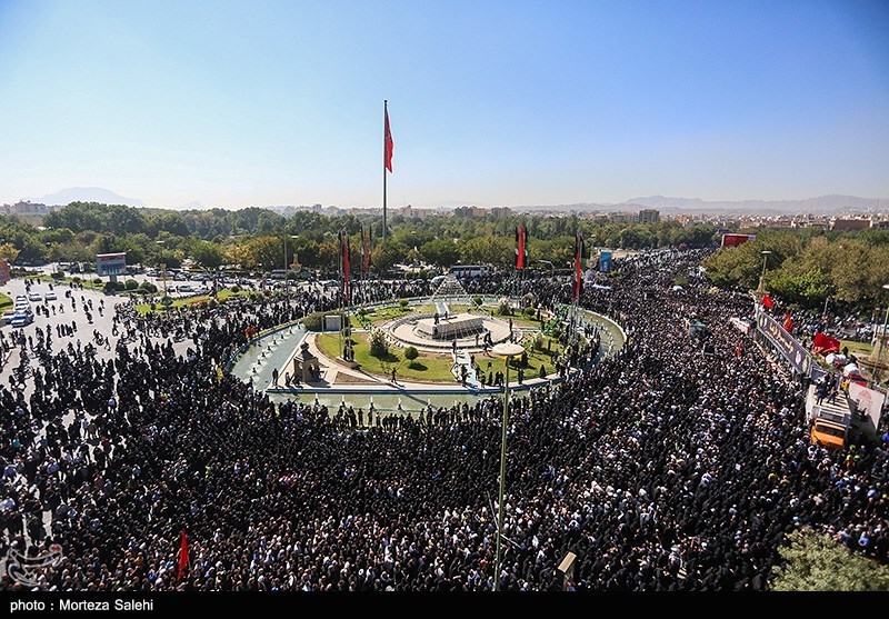 مراسم تشییع آیت‌الله ناصری/ گزارش تصویری