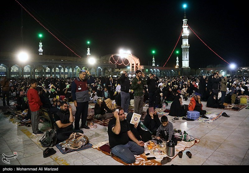 مراسم احیای شب نوزدهم در قم/ گزارش تصویری