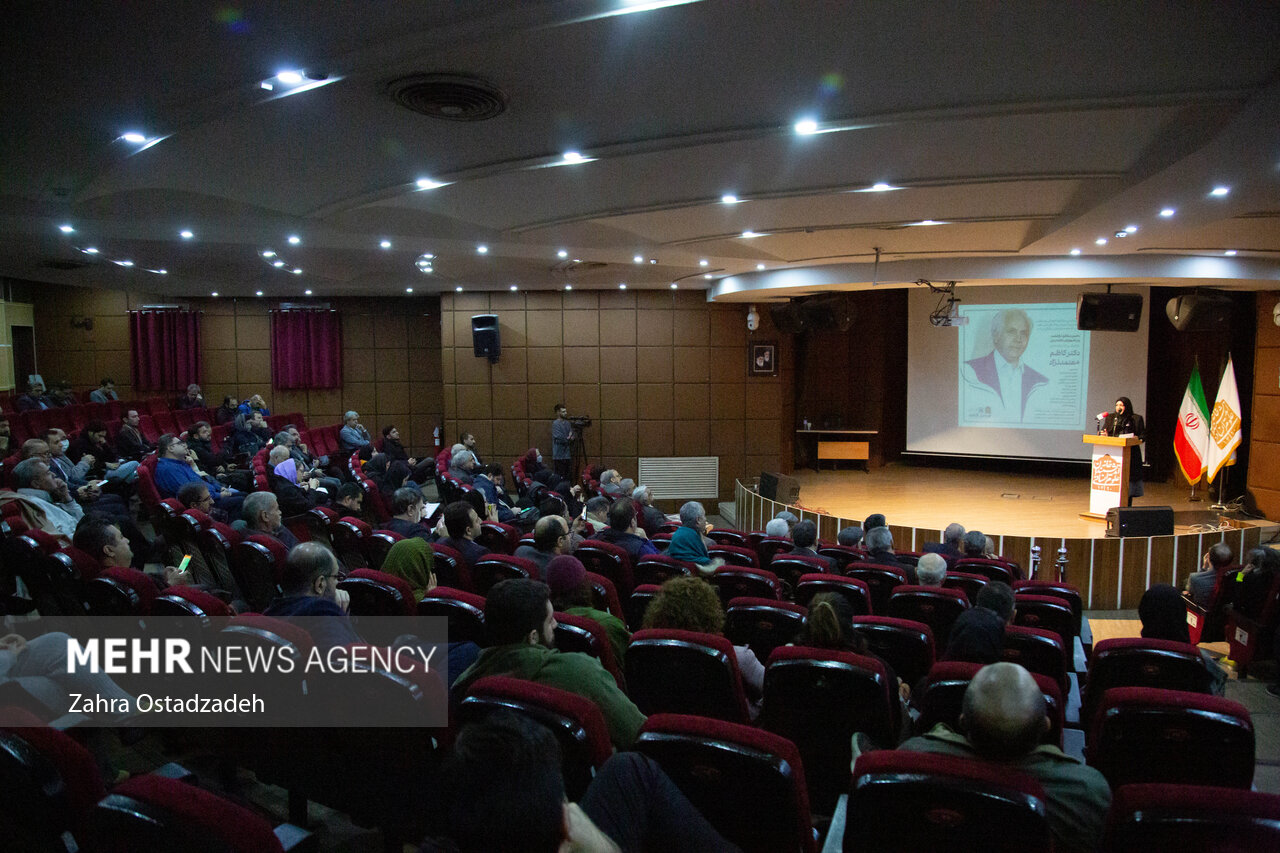 ارتباطات ایرانی و طعمهایش ارتباطات ایرانی و طعمهایش