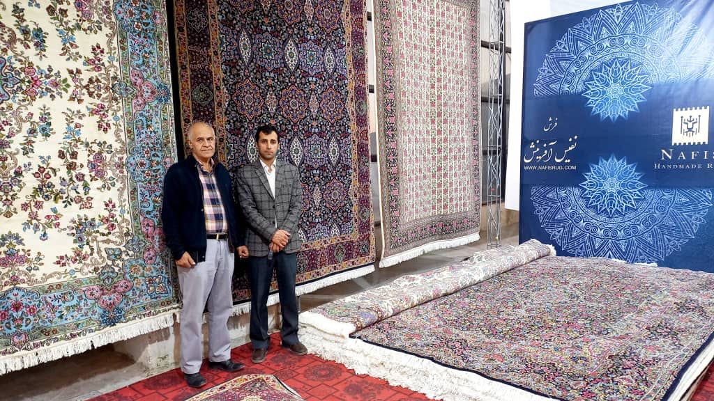 درخشش طرح‌ها و رنگ‌های فرش نفیس آفرینش در بهشت فرش‌های دستباف ایران