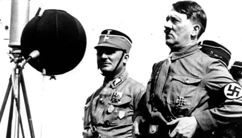 پخش صدای «هیتلر» در اتریش جنجال به پا کرد!