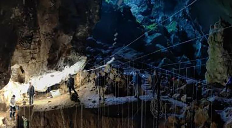 کشف استخوان‌های ۸۶ هزار ساله در یک غار