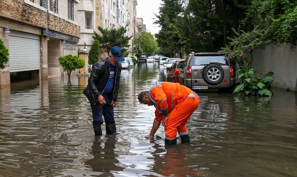 هواشناسی ایران؛ آب‌گرفتگی معابر در ۱۲ استان