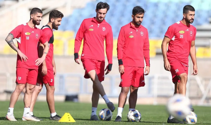 آتش‌بس موقت در پرسپولیس!