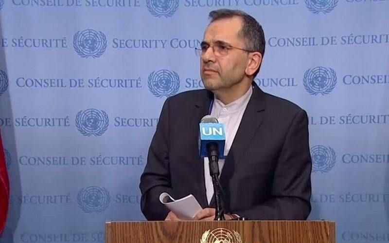 در چارچوب برجام گفتوگو میکنیم/ ادعای ترامپ اتفاق نیفتاد/ پزشکیان به رعایت حقوق بشر اهمیت میدهد در چارچوب برجام گفتوگو میکنیم/ ادعای ترامپ اتفاق نیفتاد/ پزشکیان به رعایت حقوق بشر اهمیت میدهد