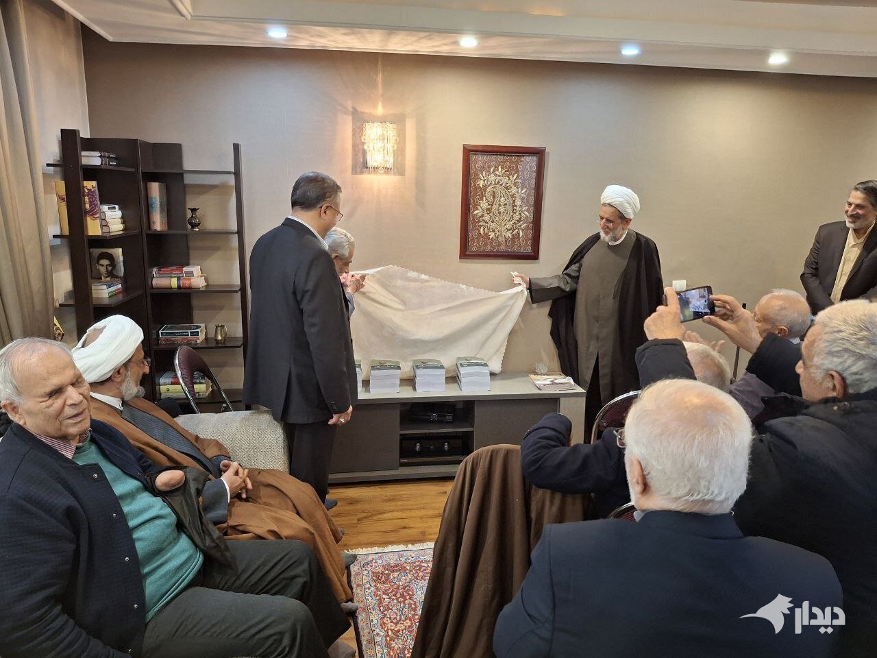 نشست «آیتالله منتظری(ره)؛ حقوق مخالفان و وفاق ملی» برگزار شد نشست «آیتالله منتظری(ره)؛ حقوق مخالفان و وفاق ملی» برگزار شد