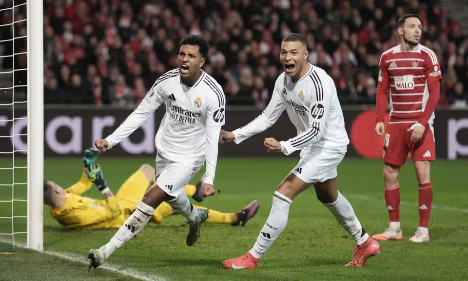 شکست لیورپول و فرصتسوزی بارسا/ تیم گواردیولا از جهنم گریخت! شکست لیورپول و فرصتسوزی بارسا/ تیم گواردیولا از جهنم گریخت!