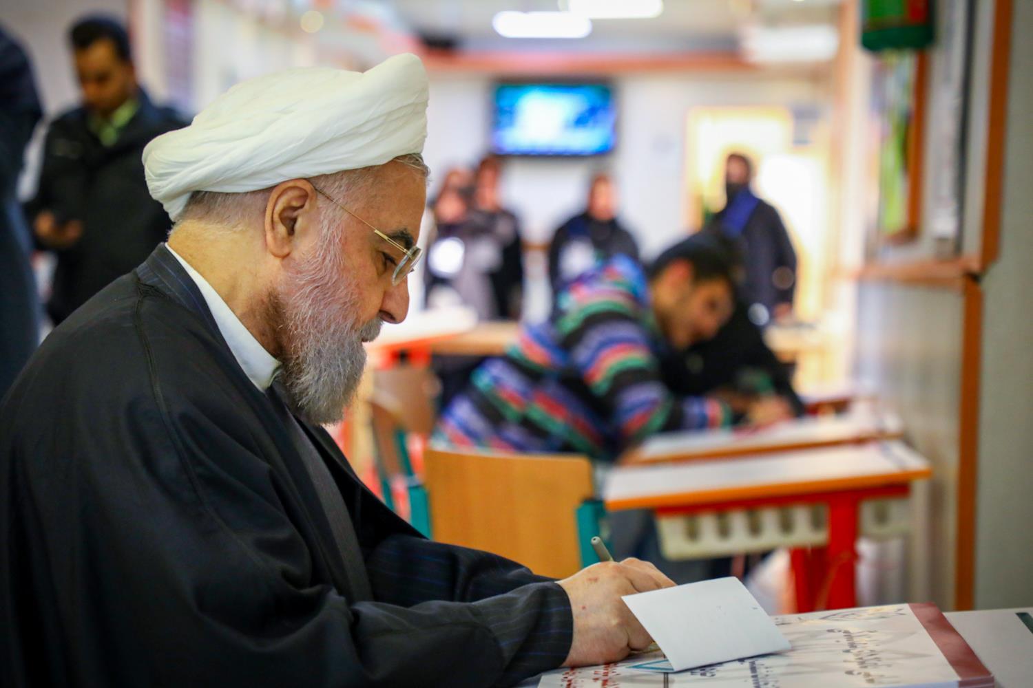 حسن روحانی: نامه شورای نگهبان کیفرخواستی علیه نهاد ریاست‌جمهوری بود/ در برابر این ظلم سکوت نمی‌کنم