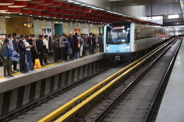 همزمان با ساعت ادارات؛ ساعت سرویس‌دهی متروی تهران تغییر کرد