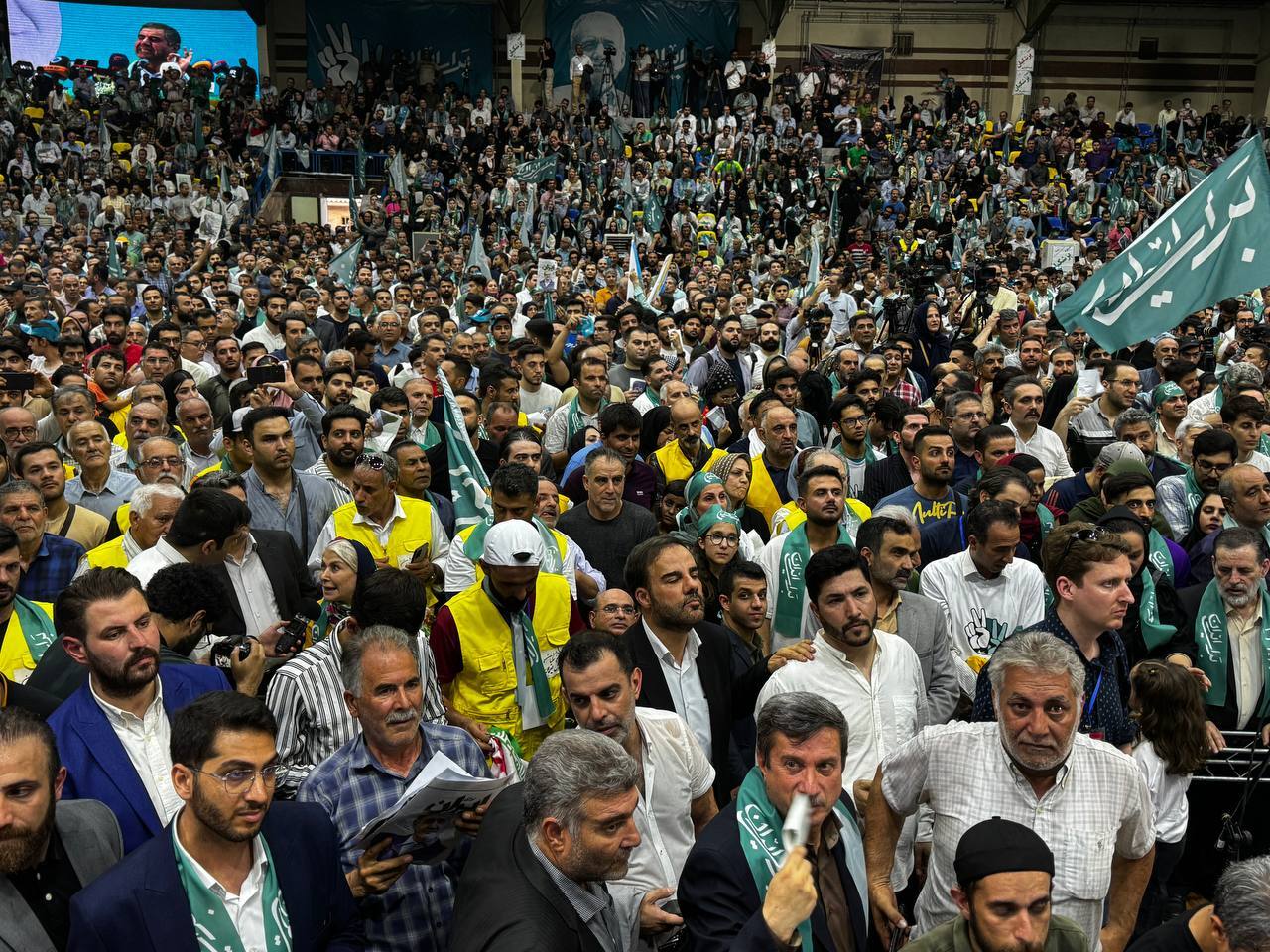 انتخابات ۸ تیر؛ حمایت هادی خامنه‌ای از پزشکیان/ درخواست محسن رضایی برای اجماع «جریان انقلابی»