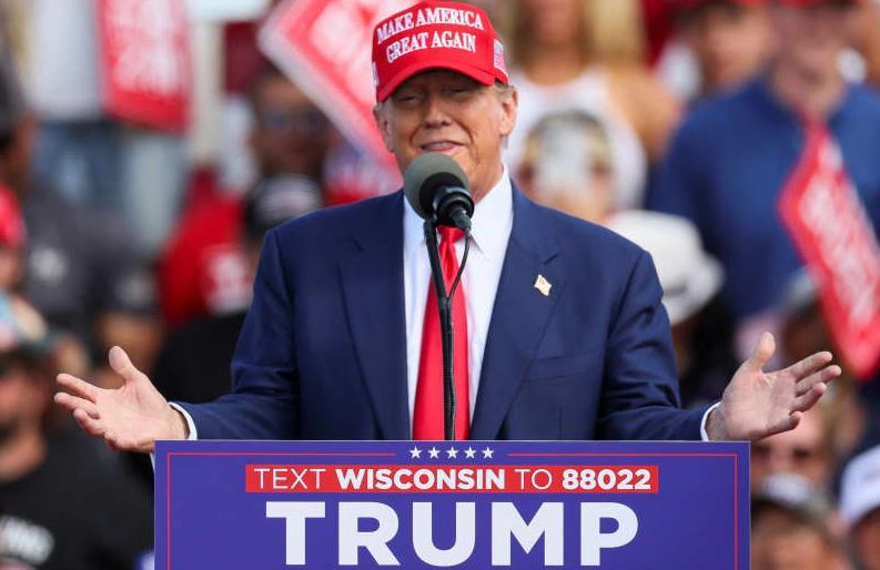 درخواست دادستانها؛ «ترامپ» را کنترل کنید درخواست دادستانها؛ «ترامپ» را کنترل کنید