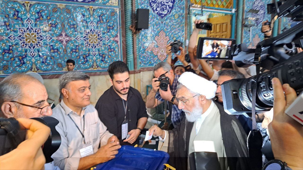پورمحمدی: ملت با مشارکت بالا در انتخابات امروز را به بهترین روز تاریخ تبدیل کنند