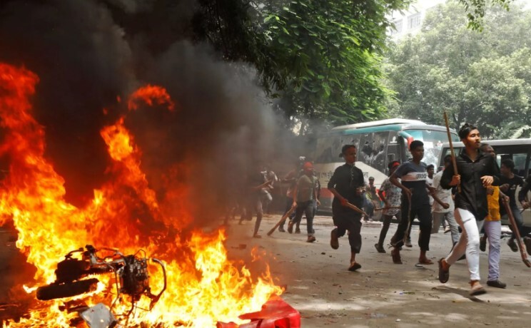 ناآرامی و خشونت‌ در بنگلادش؛ ۹۱ نفر کشته شدند/ دولت اینترنت را قطع کرد!