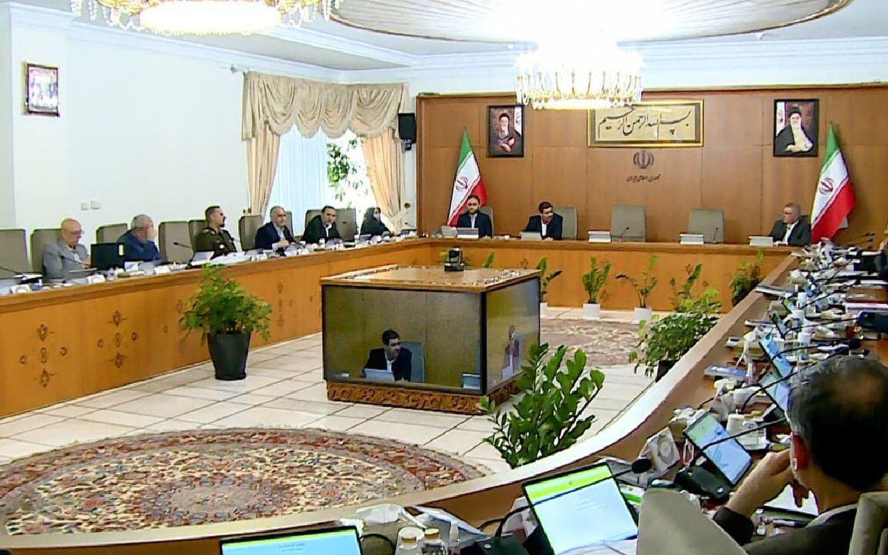 خبر تعلیق مصوبات ۲۵ روز گذشته دولت تکذیب شد