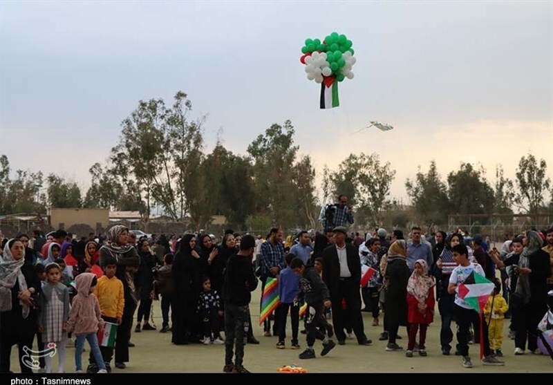 جشن خانوادگی پرواز بادبادک‌ها در کرمانشاه