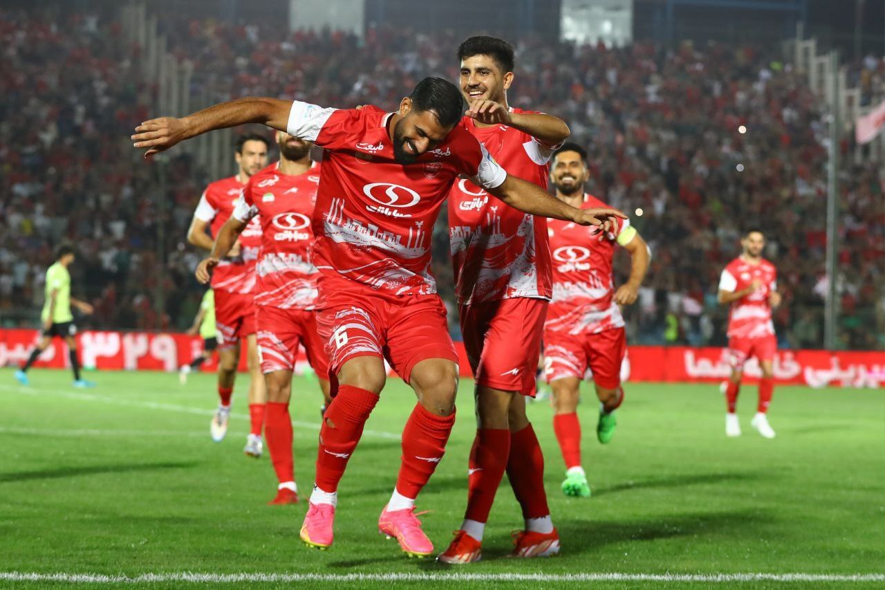 پرسپولیس و استقلال