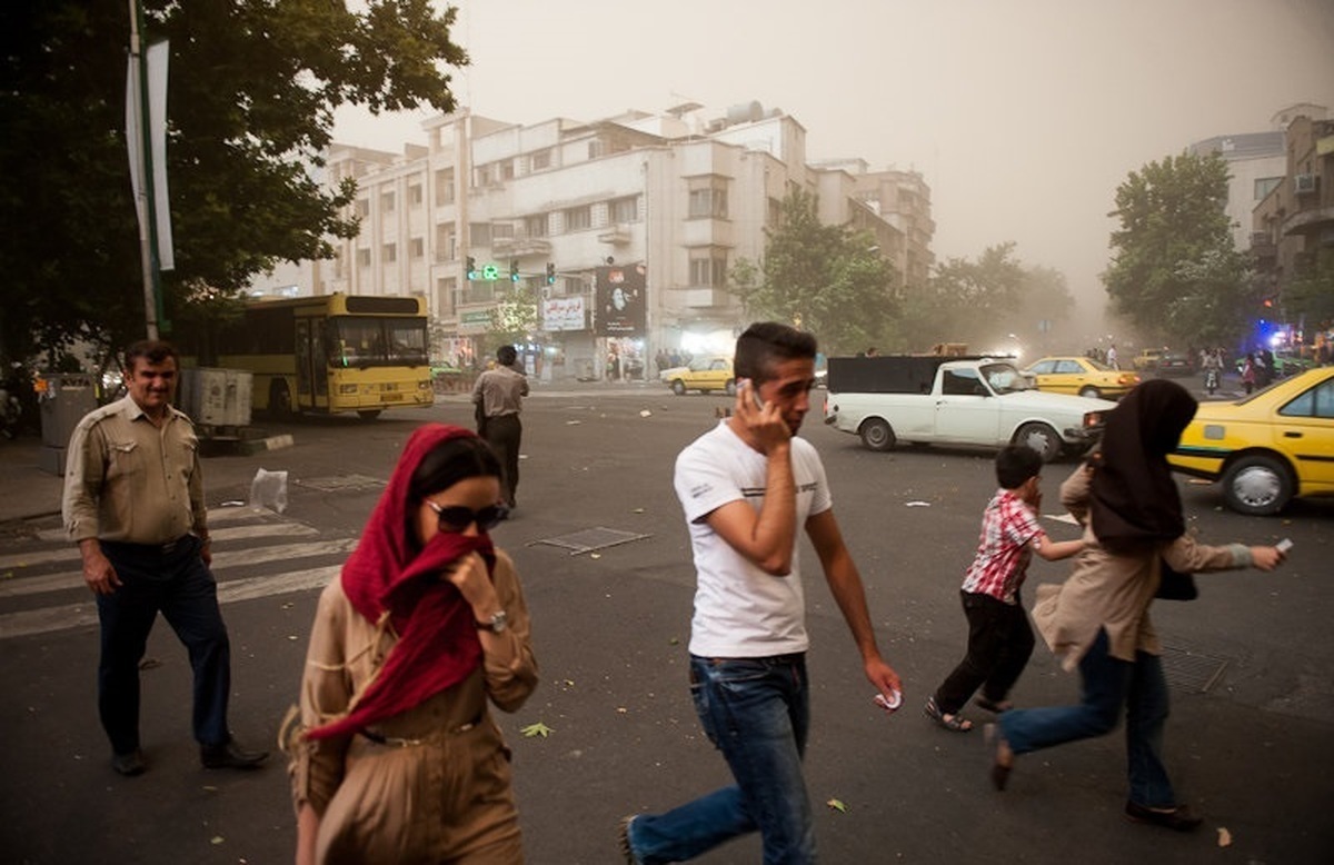 هشدار باد شدید و گرد و خاک در تهران