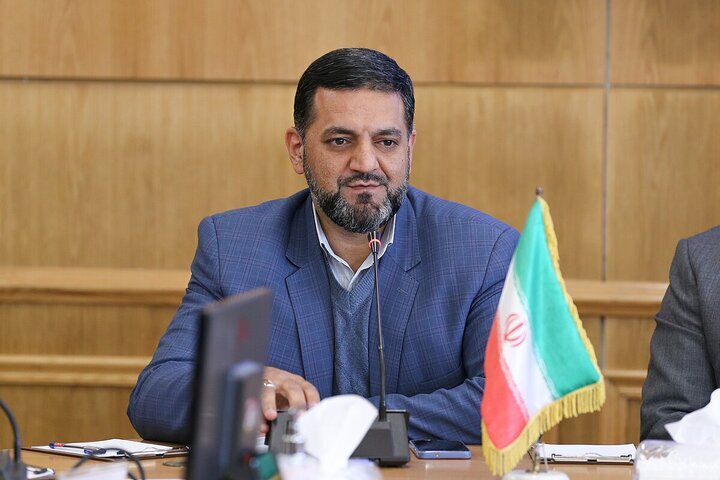 عظیمی‌راد: شورای عالی انقلاب فرهنگی نباید در موضوعی که مجلس قانون‌گذاری کرده ورود کند