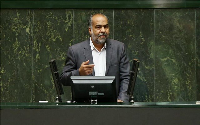 نظر یک نماینده درباره انتقال پایتخت؛ باید سالها قبل انجام میشد نظر یک نماینده درباره انتقال پایتخت؛ باید سالها قبل انجام میشد