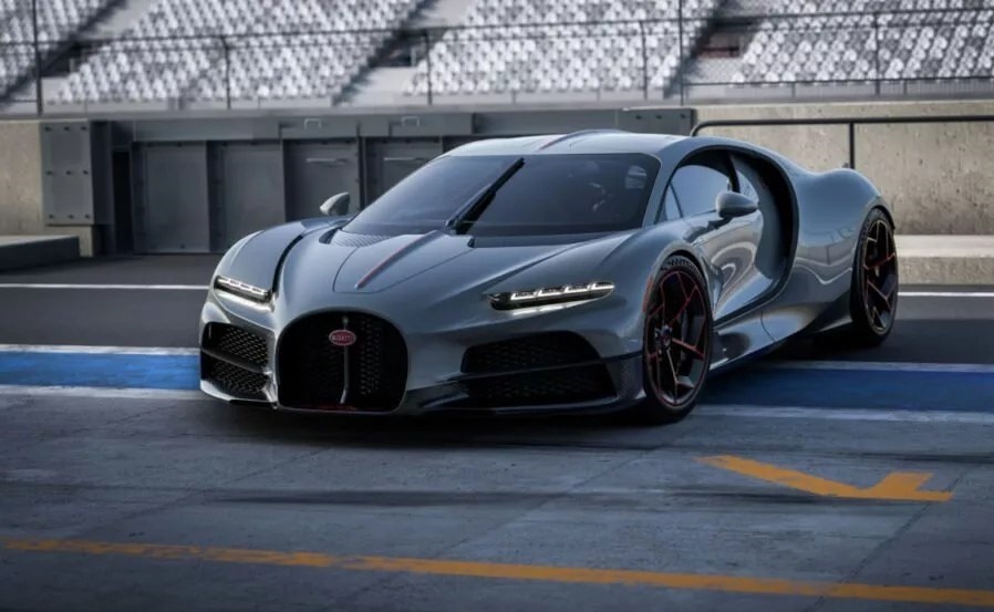 بوگاتی جدید با ۸ اگزوز و ۱۷۷۵ اسب بخار! بوگاتی جدید با ۸ اگزوز و ۱۷۷۵ اسب بخار!