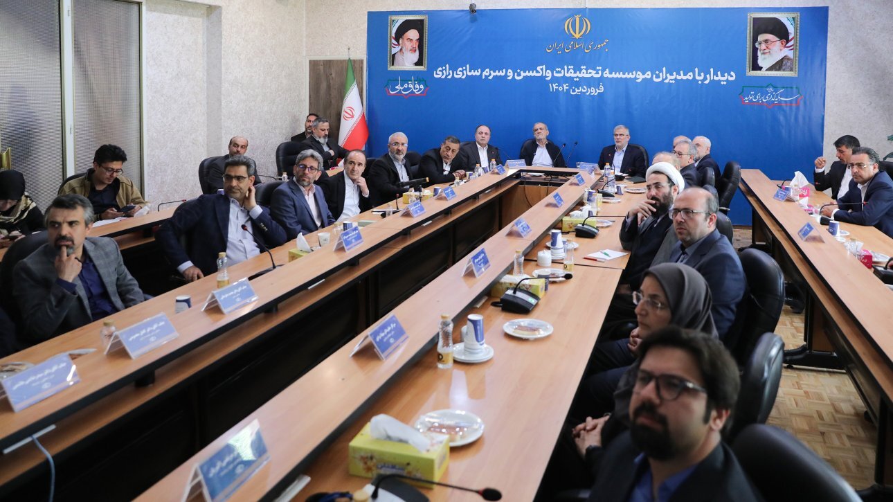 پزشکیان از ساخت برج فناوری با کاربری هوش مصنوعی خبر داد پزشکیان از ساخت برج فناوری با کاربری هوش مصنوعی خبر داد