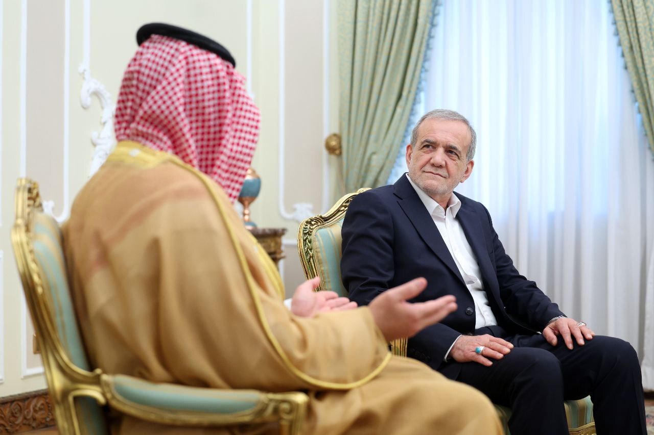 ایران و عربستان میتوانند الگویی برای همکاریهای منطقهای باشند ایران و عربستان میتوانند الگویی برای همکاریهای منطقهای باشند