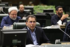 واکنش یک نماینده به تبعید ۲ خبرنگار؛ باید فشار را از روی رسانه برداریم/ رئیس‌جمهور ورود کند