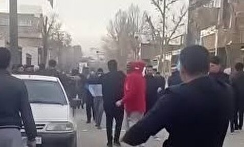 ۲۰ نفر در اعتراضات کوهدشت بازداشت شدند