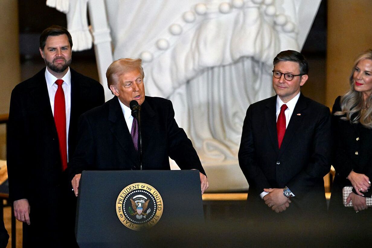 از جنگ ۱۲ روزه تا آتش بس در غزه/ ترامپ با قدرت برگشت