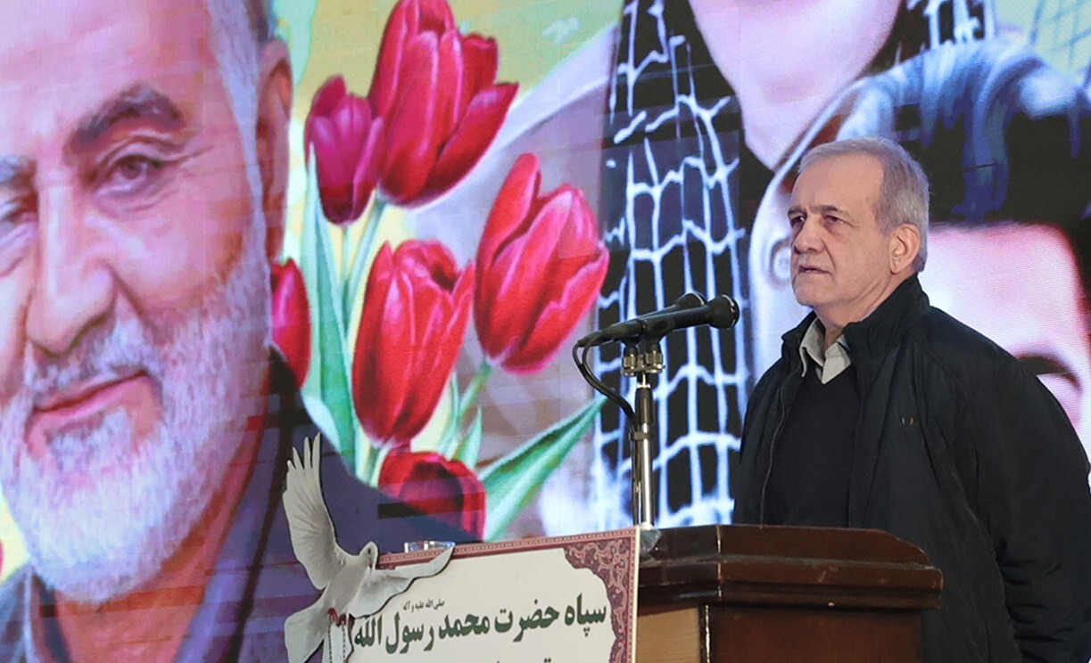 پزشکیان: موظفیم مشکل معیشت مردم را حل کنیم