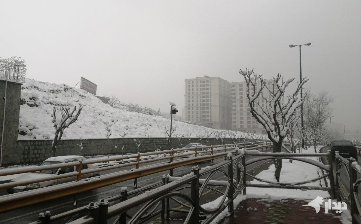 بارش پراکنده برف و باران/ کاهش کیفیت هوا در شهر‌های پرجمعیت