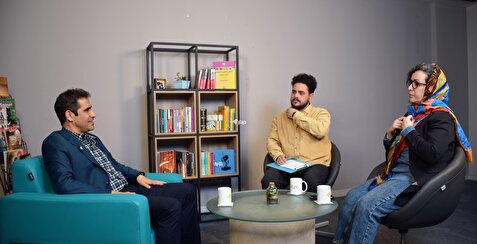 مجید حسینی: تاجگردون به جای نگرانی برای مصرف بنزین در دور دور، دلواپس معیشت مردم باشد/ ۸ هزار میلیارد تومان به ۲ درصد سپرده گذاران وام دادند!/ دلیل کسری بودجه، نه دولت که به‌خاطر دزدی ارز است/ اعتراض بازار به «گرانی» نیست/ کشور را به سمت دره ابرتورم می‌برید، ترمز کنید!