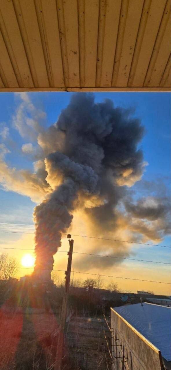 آتش‌سوزی بزرگ در کارخانه شرکت کاله در آمل +عکس و ویدیو